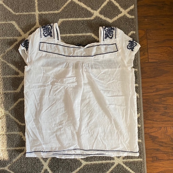 Abercrombie & Fitch Blouse - Picture 2 of 4